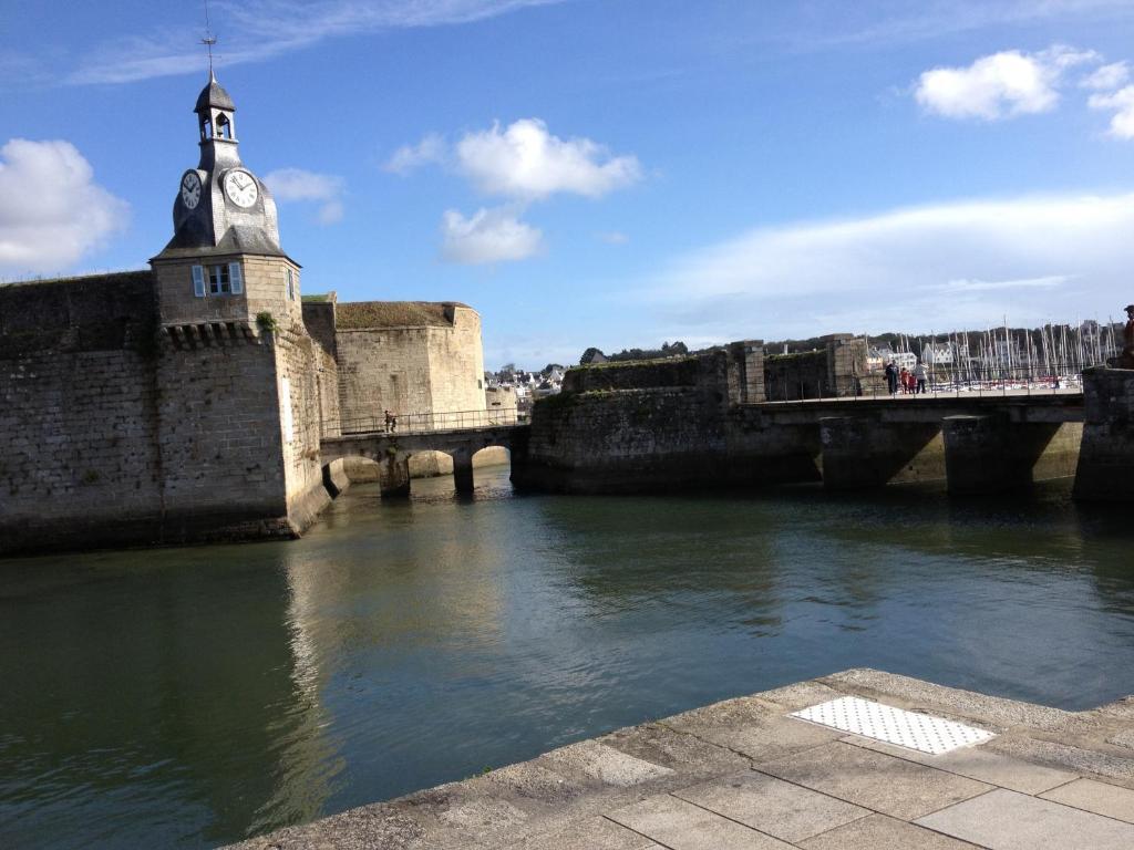 Hotel Du Port Concarneau Exteriér fotografie